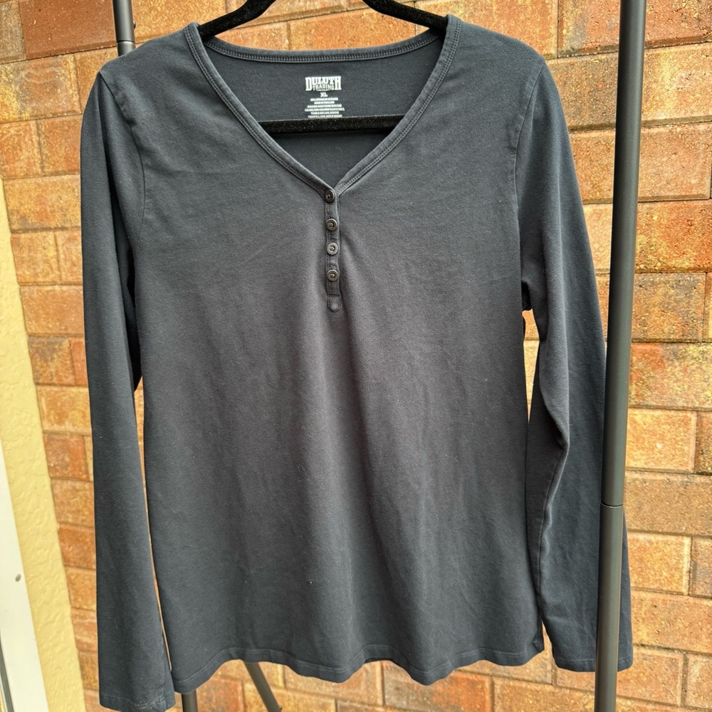Duluth Trading Co Gray Long Sleeve Button Down Shirt